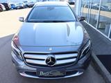Mercedes-Benz GLA 220 d 4 Matic Pano Distr. RFK AHK SHZ - graue Mercedes-Benz GLA 220