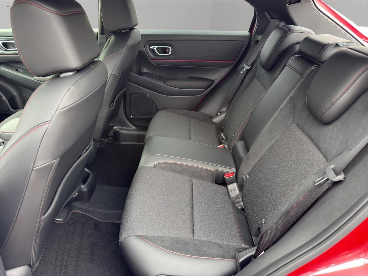 Honda HR-V *Advance Sport *2027 1.5 AT * 8 Jahre Garan