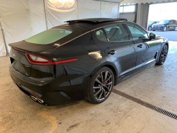 KIA Stinger - 6