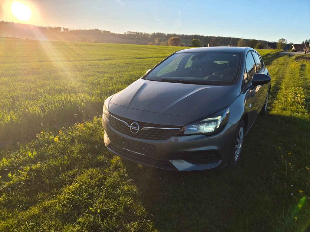 Image of Opel Astra