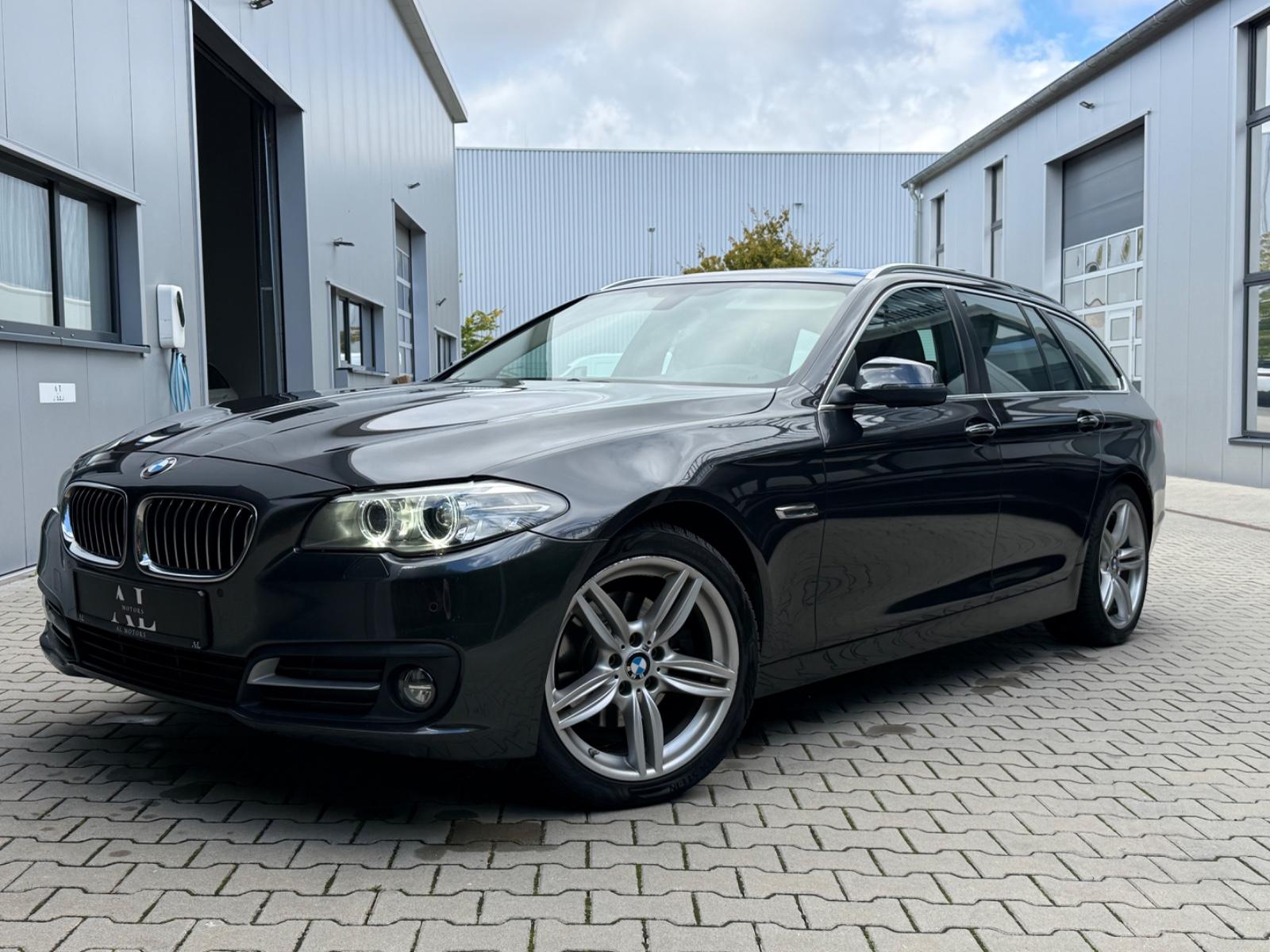 BMW 520d Touring xDrive | Pano | Harman Kardon