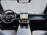 Land Rover Defender 110 P635 OCTA 22"AHK Satin Moonlight-Pa - Land Rover Defender OCTA mit Benzin-Antrieb