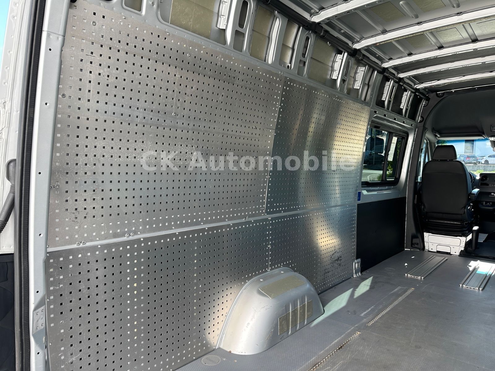 Fahrzeugabbildung Mercedes-Benz Sprinter III Kasten 317 Maxi Autom./MBUX/LED/Kam