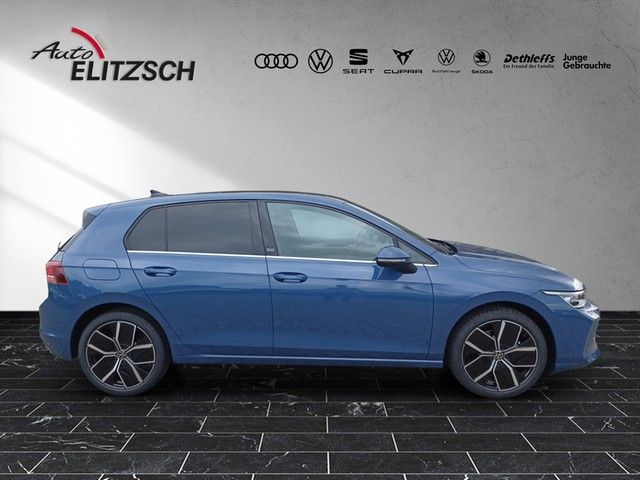 Fahrzeugabbildung Volkswagen Golf VIII eTSI DSG Edition 50 Neues Modell