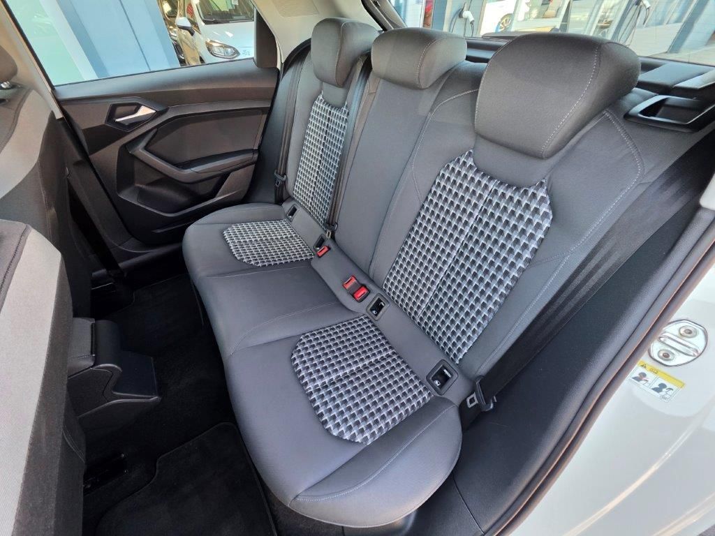 Audi A1 30 TFSI Sportback advanced – Bild 17