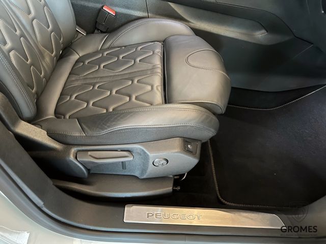 Fahrzeugabbildung Peugeot 3008 Hybrid4 300 GT ACC Focal Leder
