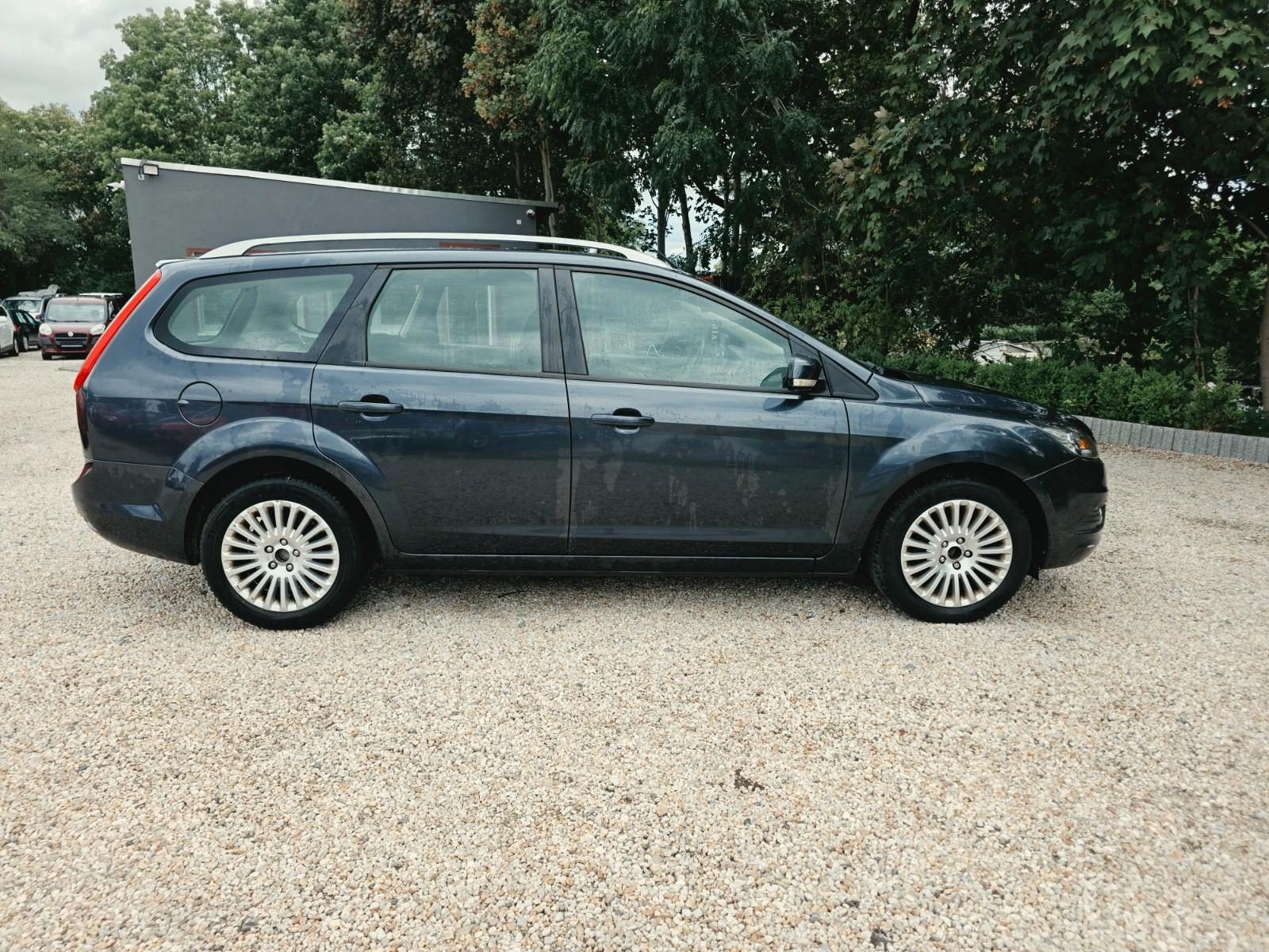 Ford Focus 2010 — двигун 1.798 cm³, 125 HP (92kW)