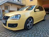Volkswagen Golf GTI Pirelli  - Volkswagen Golf: Pirelli