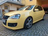 Volkswagen Golf GTI Pirelli  - Volkswagen Golf mit Benzin-Antrieb: Pirelli GTI