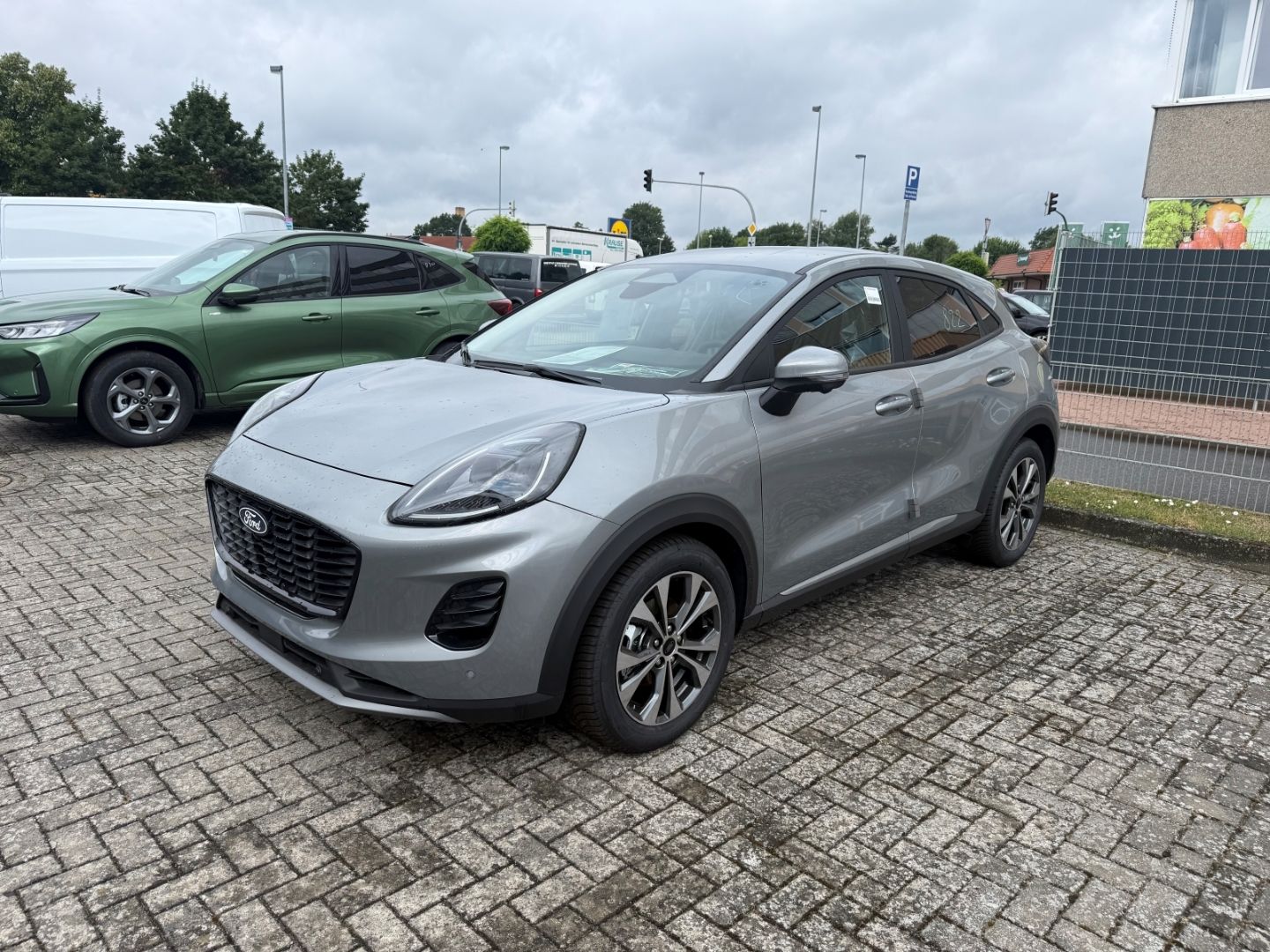 Fahrzeugabbildung Ford Puma Titanium 1.0 EcoBoost MHEV LED TWA Winter-P