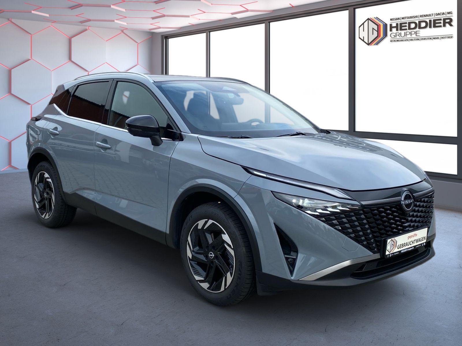 Fahrzeugabbildung Nissan Qashqai 1.3 DIG-T AT MHEV N-Connecta *Pano*360'*