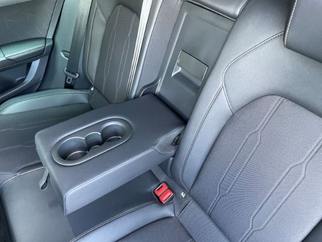 Fahrzeugabbildung CUPRA Formentor 1.5eTSI Autom. AHK, Navi, Sitzheizung,