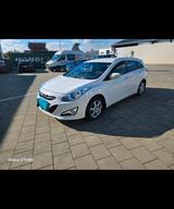 Hyundai i 40 cw - gebrauchte Hyundai i40 aus dem Jahr 2011