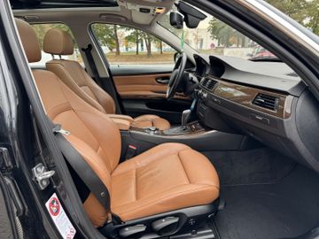 BMW 320 - 11