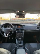 Volvo V40 D3 Momentum Top geplegt!  - blaue Volvo V40