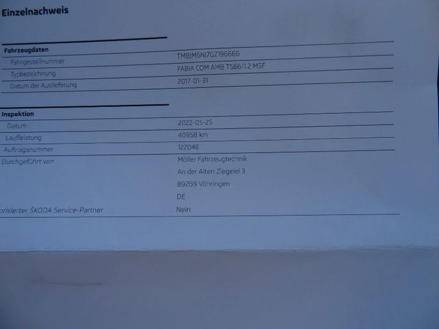 Fahrzeugabbildung Skoda Fabia Combi Ambition/65TKM/1.Hd/PDC/Klima