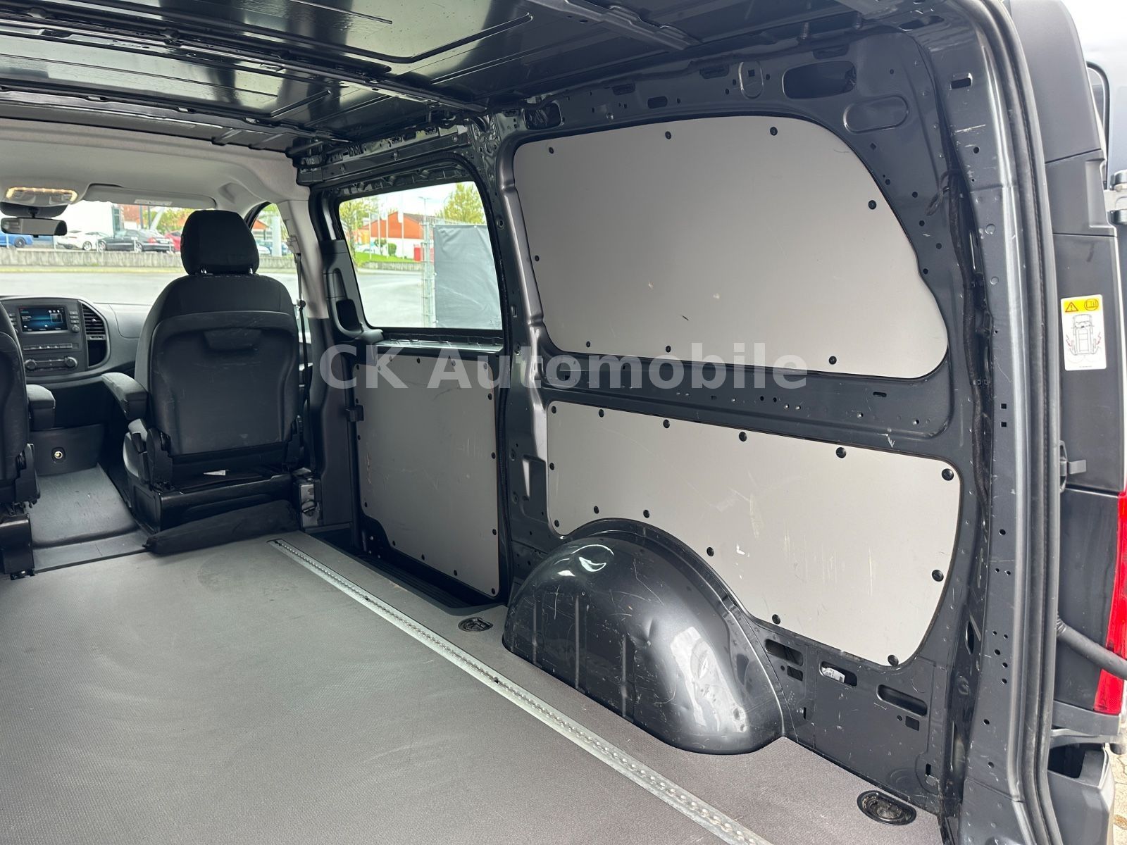 Fahrzeugabbildung Mercedes-Benz Vito Kasten 116 PRO Autom./Navi/Klima/Kamera/AHK