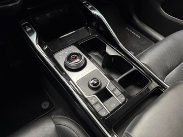 KIA Sorento - 12