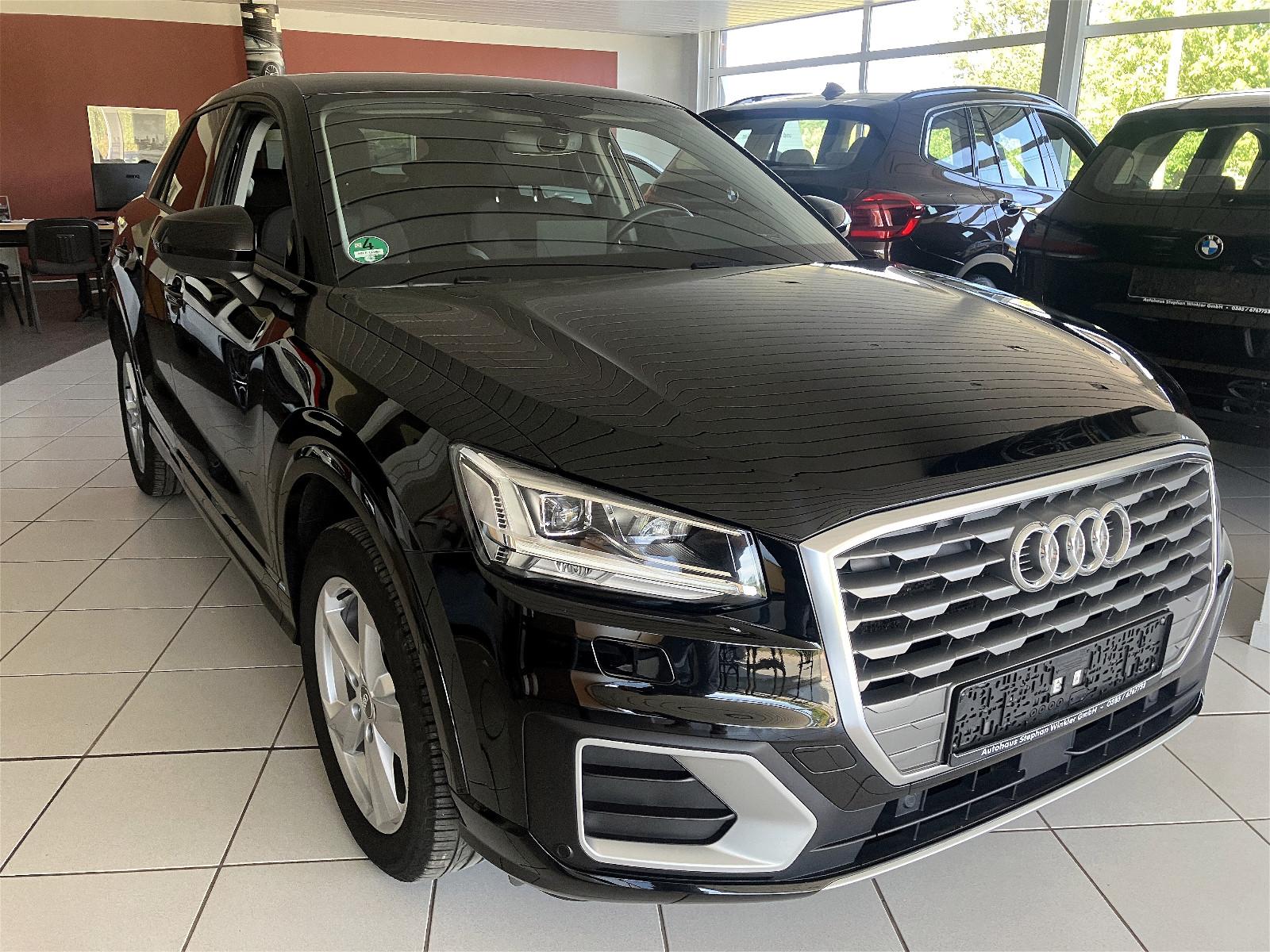 Audi Q2 35 TFSI sport/LED/Garantie/Service Neu/Apple