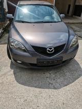Mazda Verkaufe Mazda 3 - gebrauchte Mazda 3 aus dem Jahr 2006