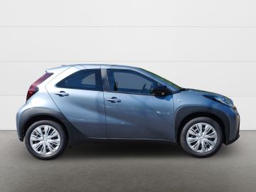 Toyota Aygo (X) - 10