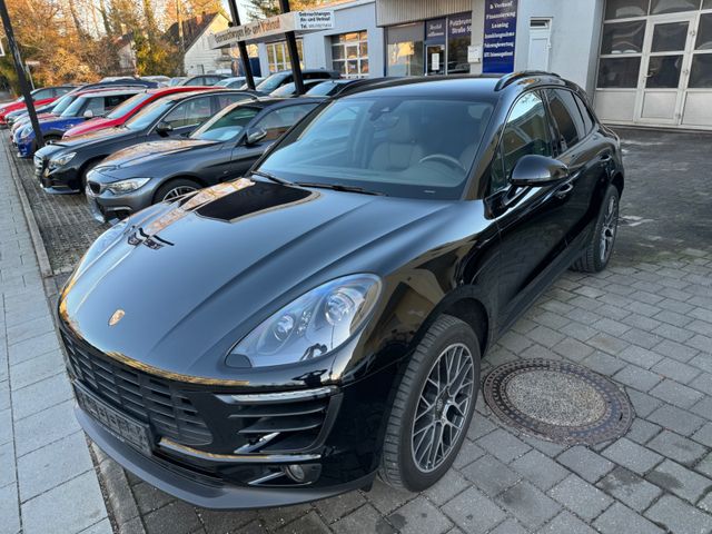 Porsche Macan S / 1 HAND