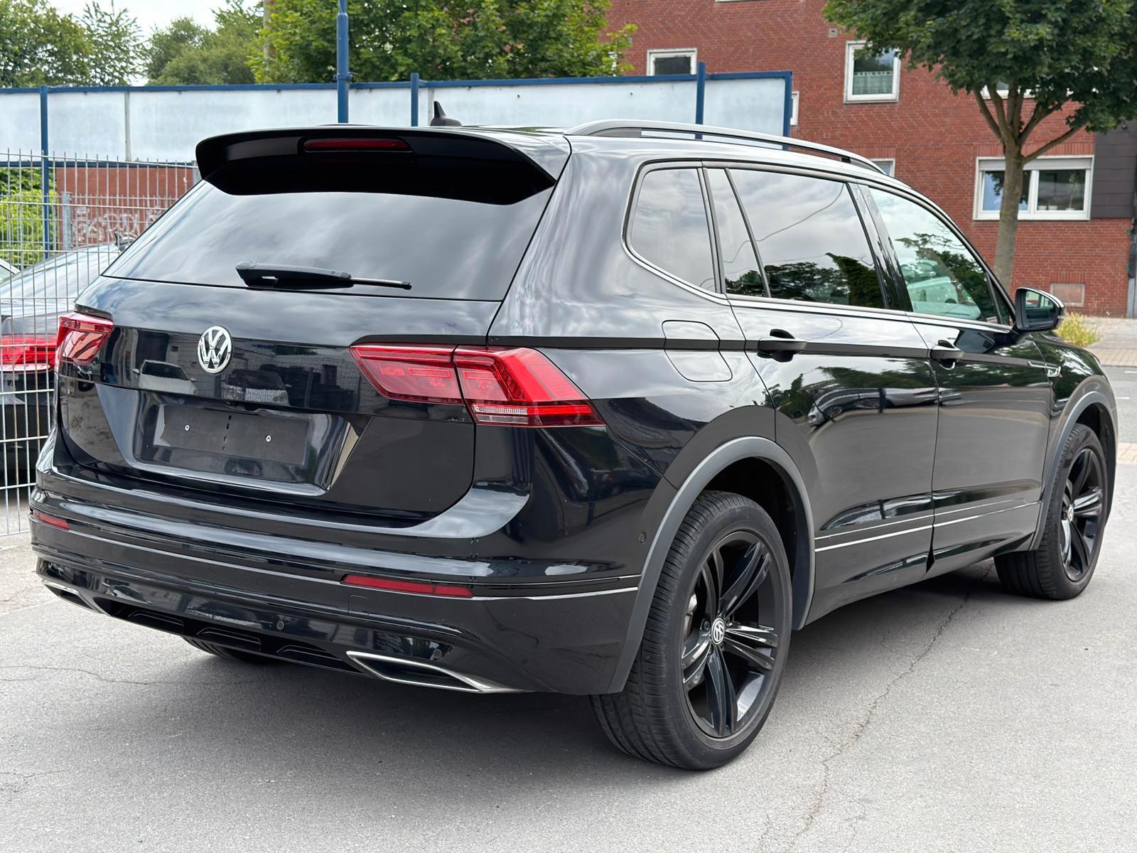 Volkswagen Tiguan Allspace Highline 4Motion R - Line