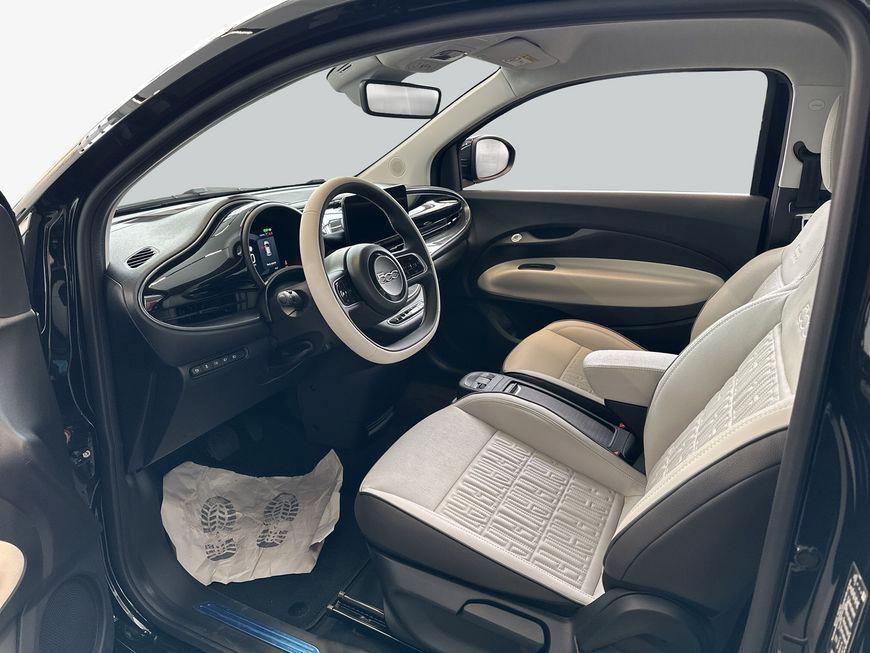 Fiat 500 E 42kWh la Prima, миниатюра 8