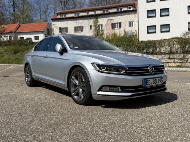 VW Passat 2.0 TDI SCR 140kW DSG Highline Highline