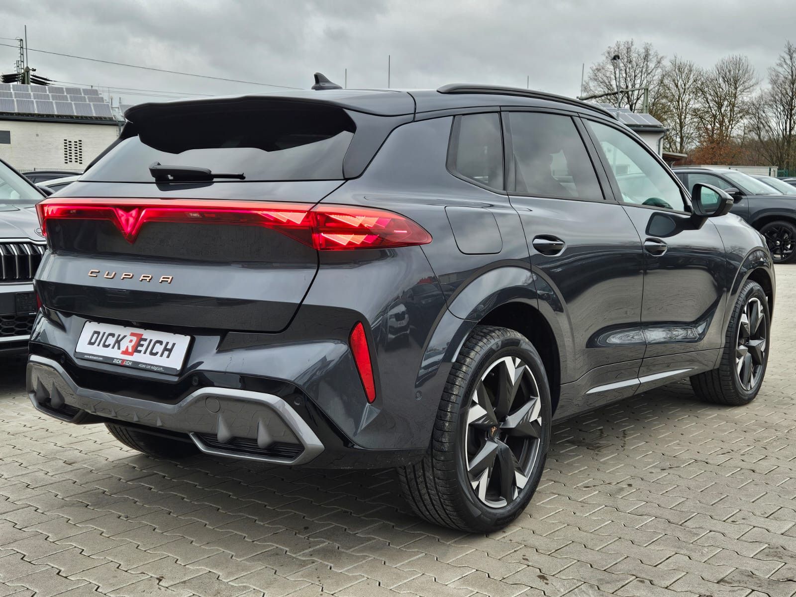 Représentation du véhicule CUPRA Terramar 1.5 eTSI Dinamica Pack Edge HUD 19