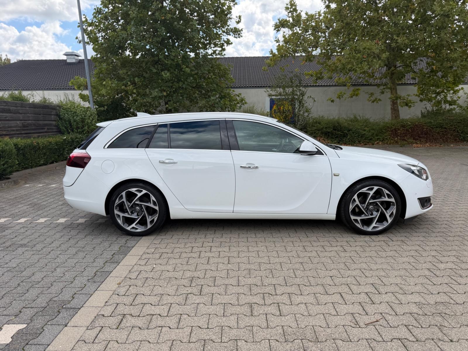 Opel Insignia  Business Innovation 170 PS AHK Leder