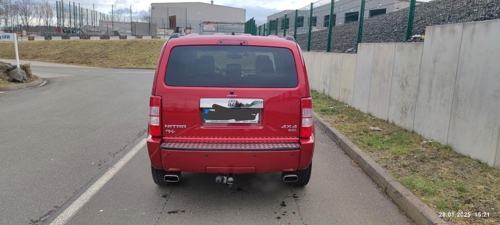 Dodge Nitro 2007 — photo 9