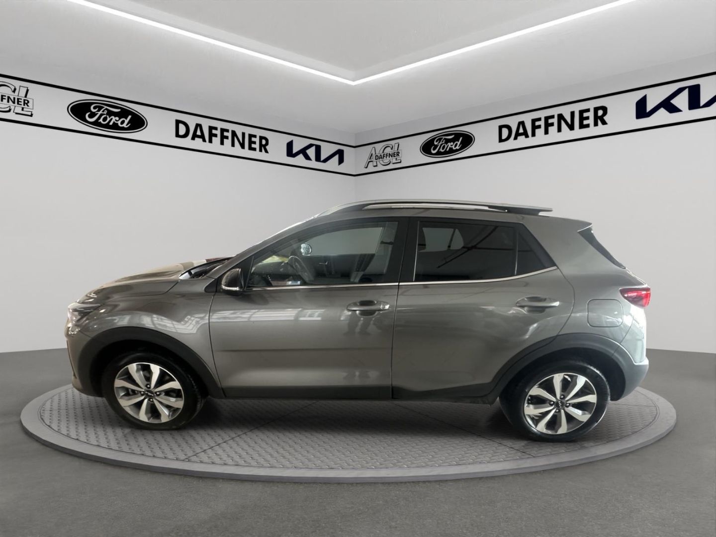 Fahrzeugabbildung Kia Stonic Nightline Edition 1.0 T-GDI Mild-Hybrid E