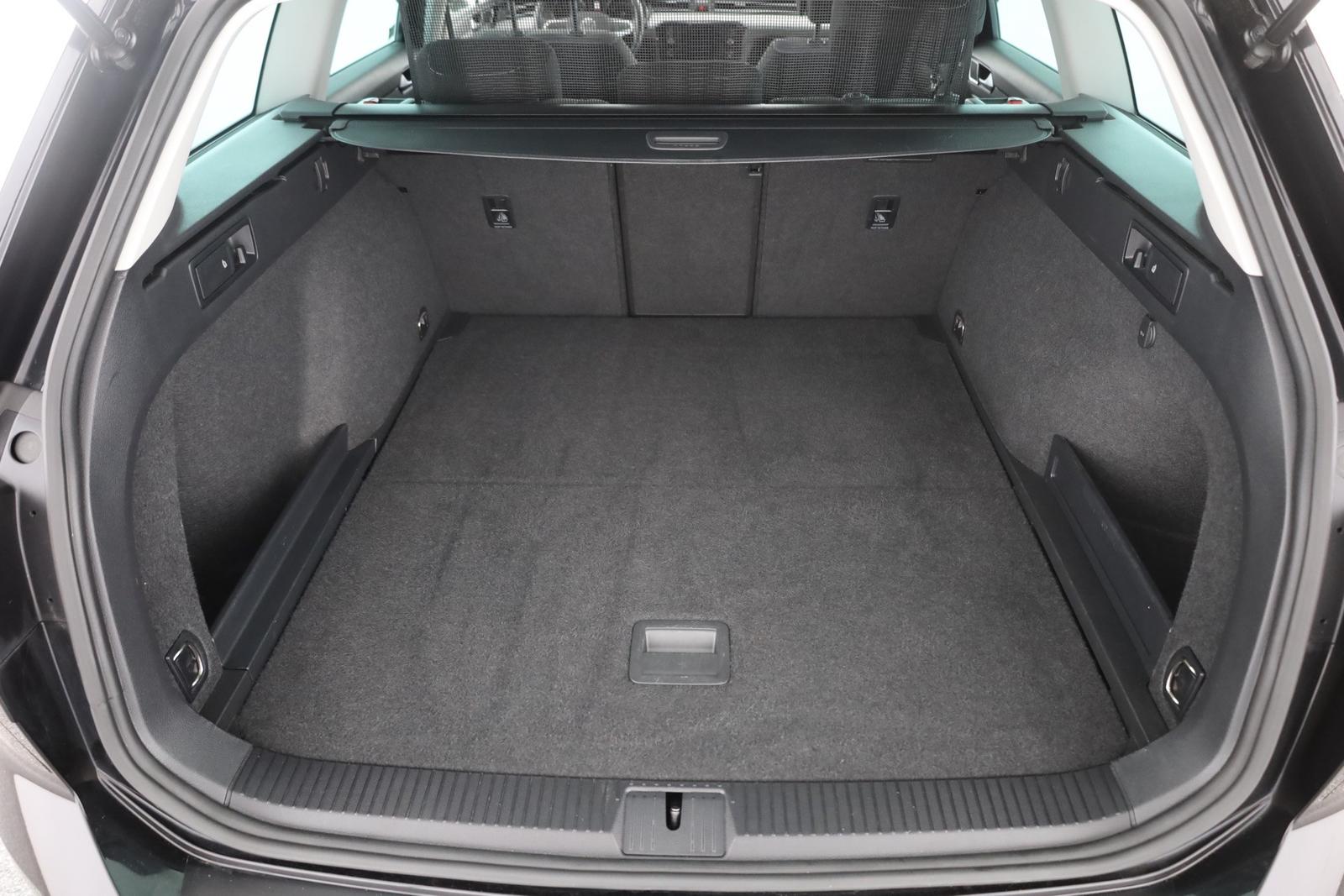 Volkswagen Passat 1.5 TSI DSG Business LED Navi ACC, миниатюра 26