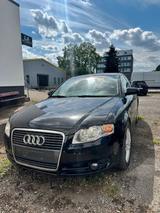 Audi A4 automatik - Audi A4 aus 2006 mit Diesel-Antrieb