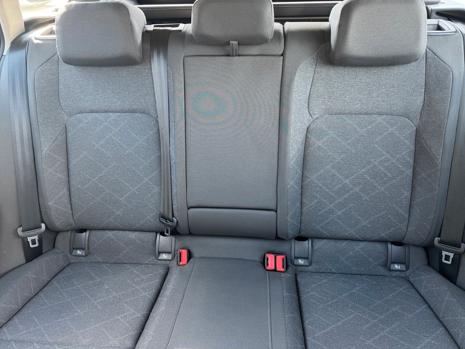 Fahrzeugabbildung Volkswagen Golf VIII Variant Life eTSI