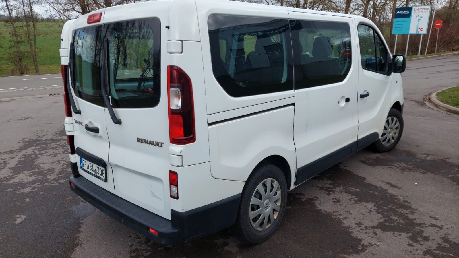 Renault Trafic imagem 2