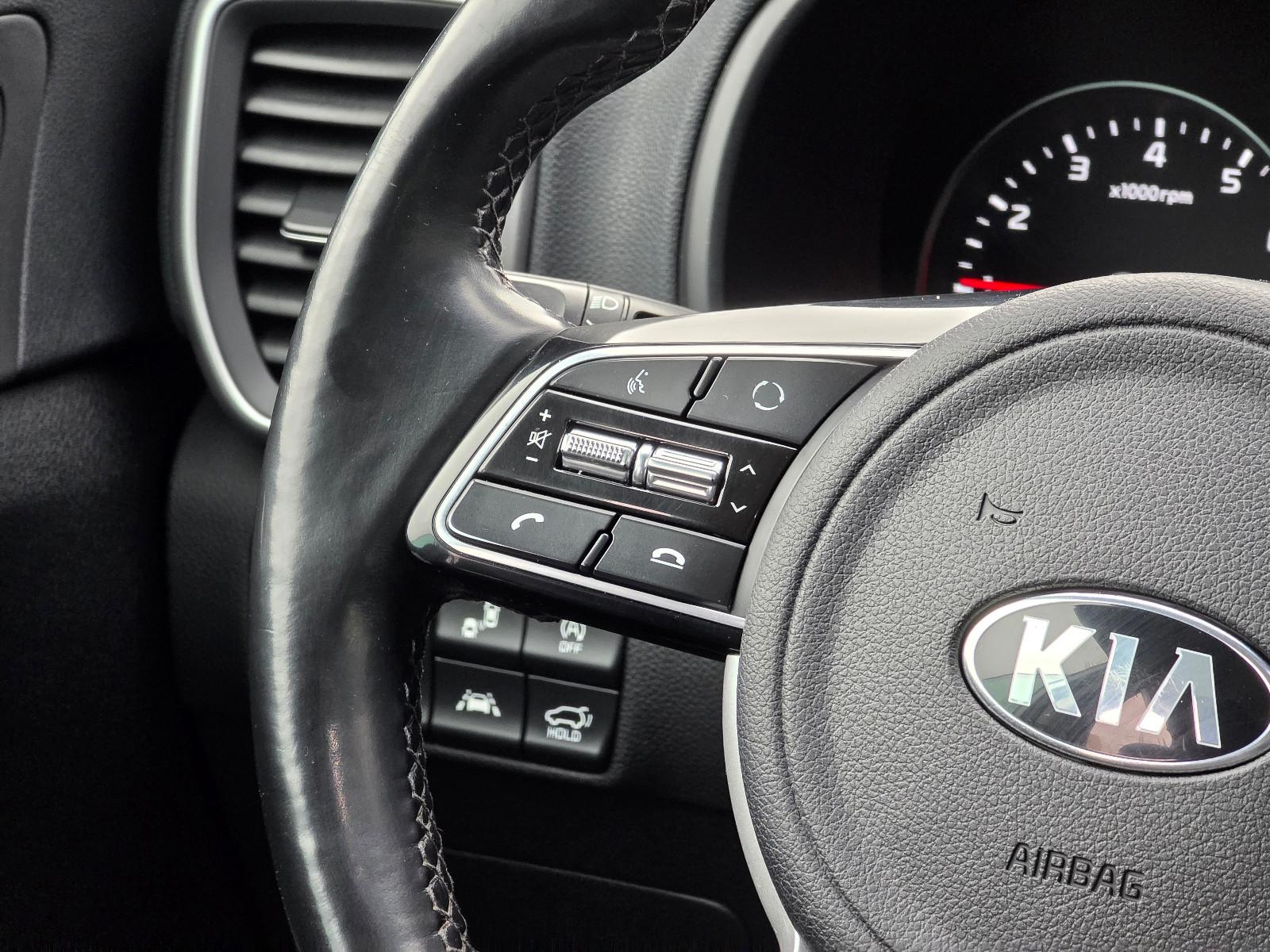 Kia Sportage Spirit 4WD*Bi-Led*Kamera*Pano*Leder*AHK