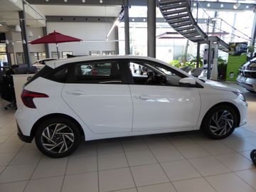 Hyundai i20 1.0 T-GDI DCT Trend (BC3), Bose, Komfortpake