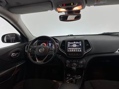 JEEP CHEROKEE / AHK / 4x4 / NUR 85.tKM / ALPINE / JEEP CHEROKEE / AHK / 4x4 / NUR 85.tKM / ALPINE /