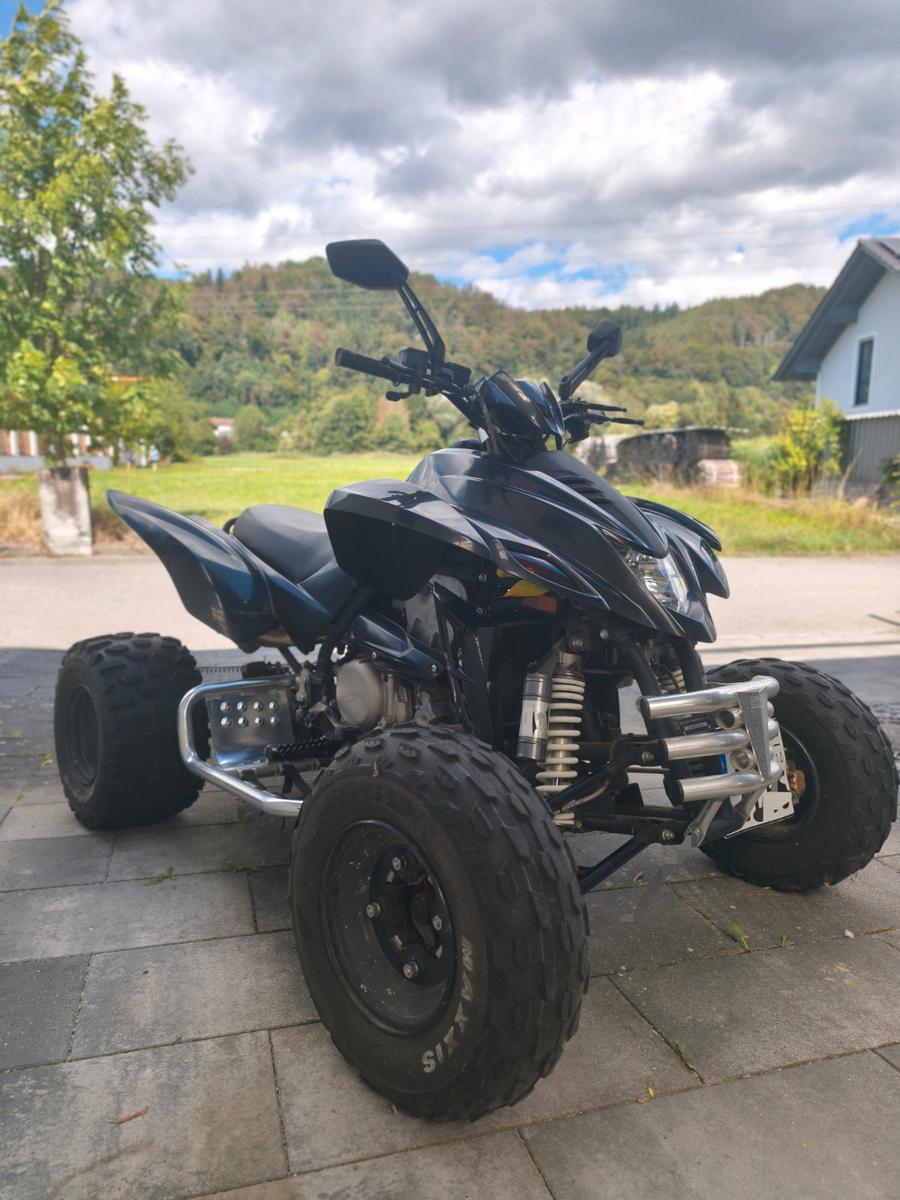 Dinli  2015 — engine 450 cm³, 48 HP (35kW)