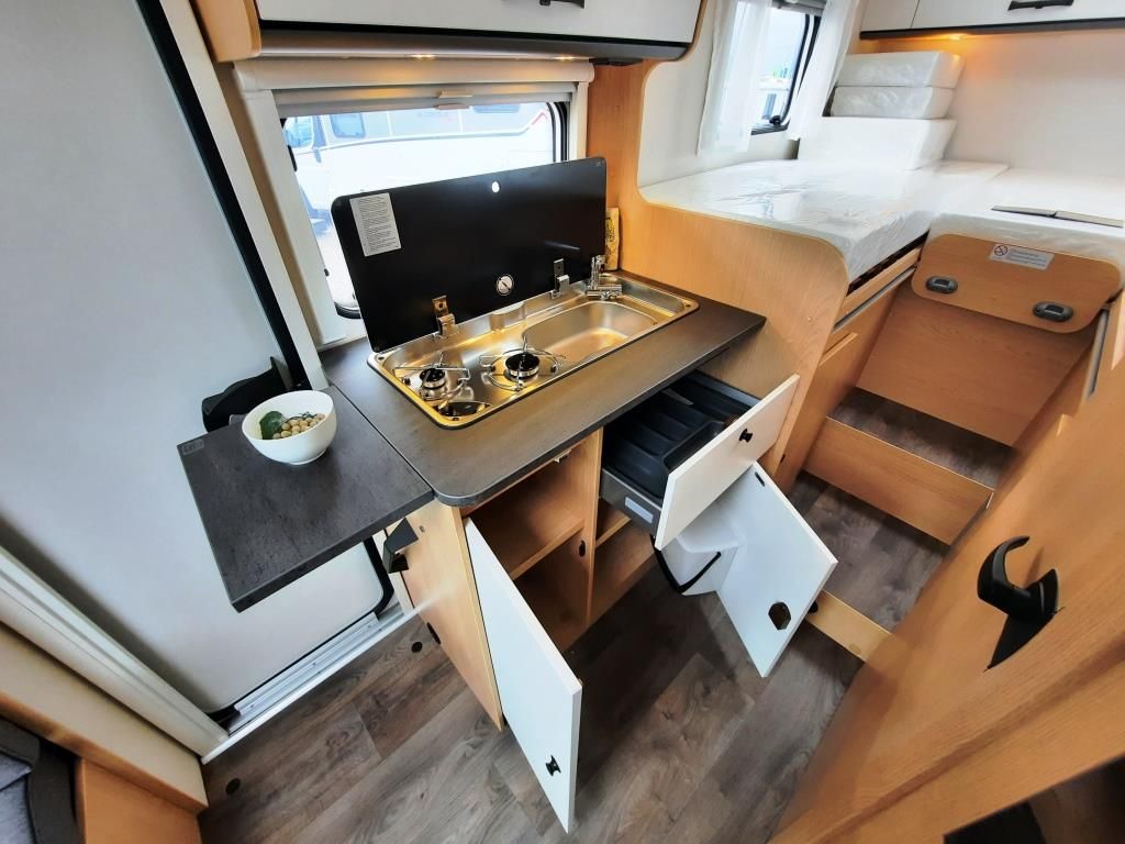 Fahrzeugabbildung Sunlight V 67S ADVENTURE EDITION Verfüg./Sparen Sie 6.038