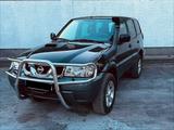 Nissan Terrano 2 R20 3.0Di - Nissan Terrano: Geländewagen