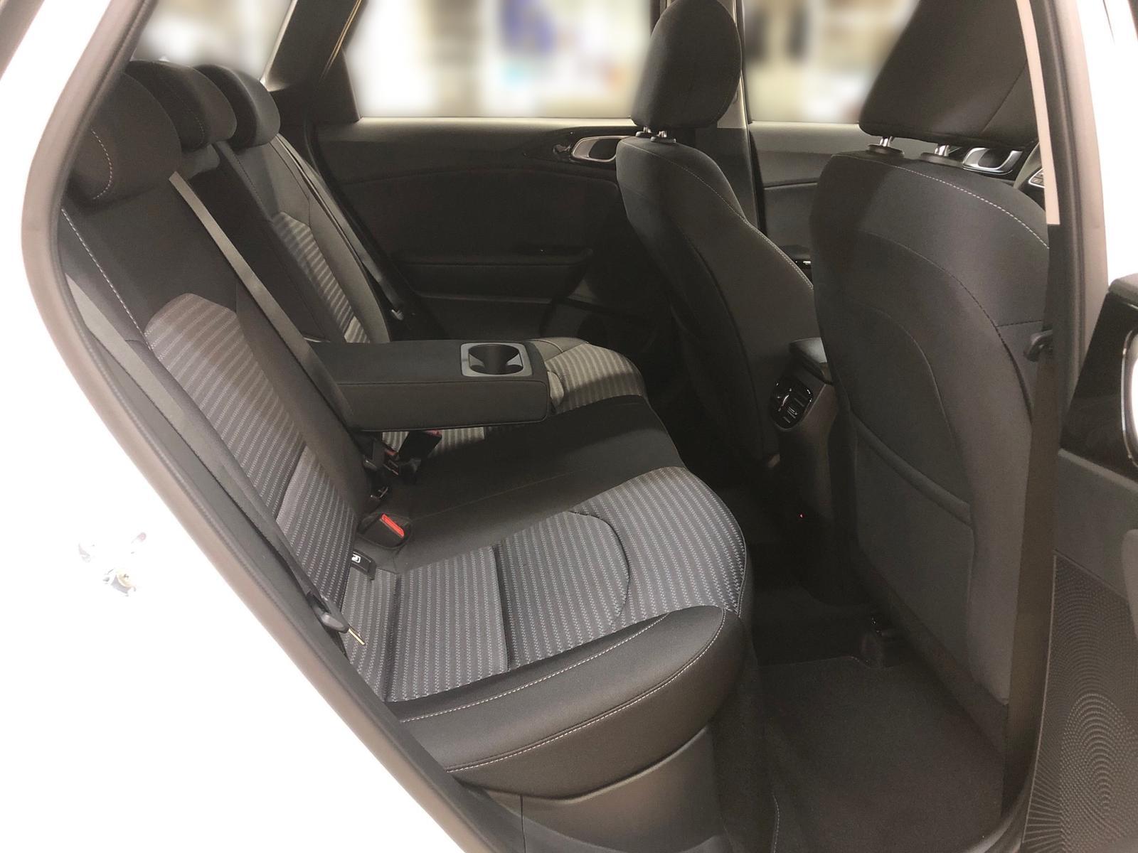 Kia CEED SPORTSWAGON 1.6 Plug-In Hybrid VISION NAVI+
