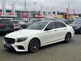 Mercedes-Benz E 350 d AMG Paket*Pano*Soft*Memory*Head*Kamers* - Mercedes-Benz E 350: AMG