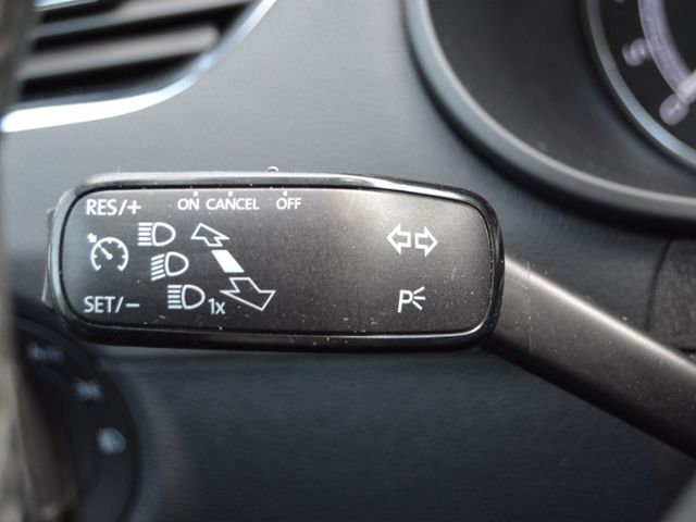 Octavia 1.6 TDI Clever AHK/LED/17-ZOLL/NAVI/BUSI