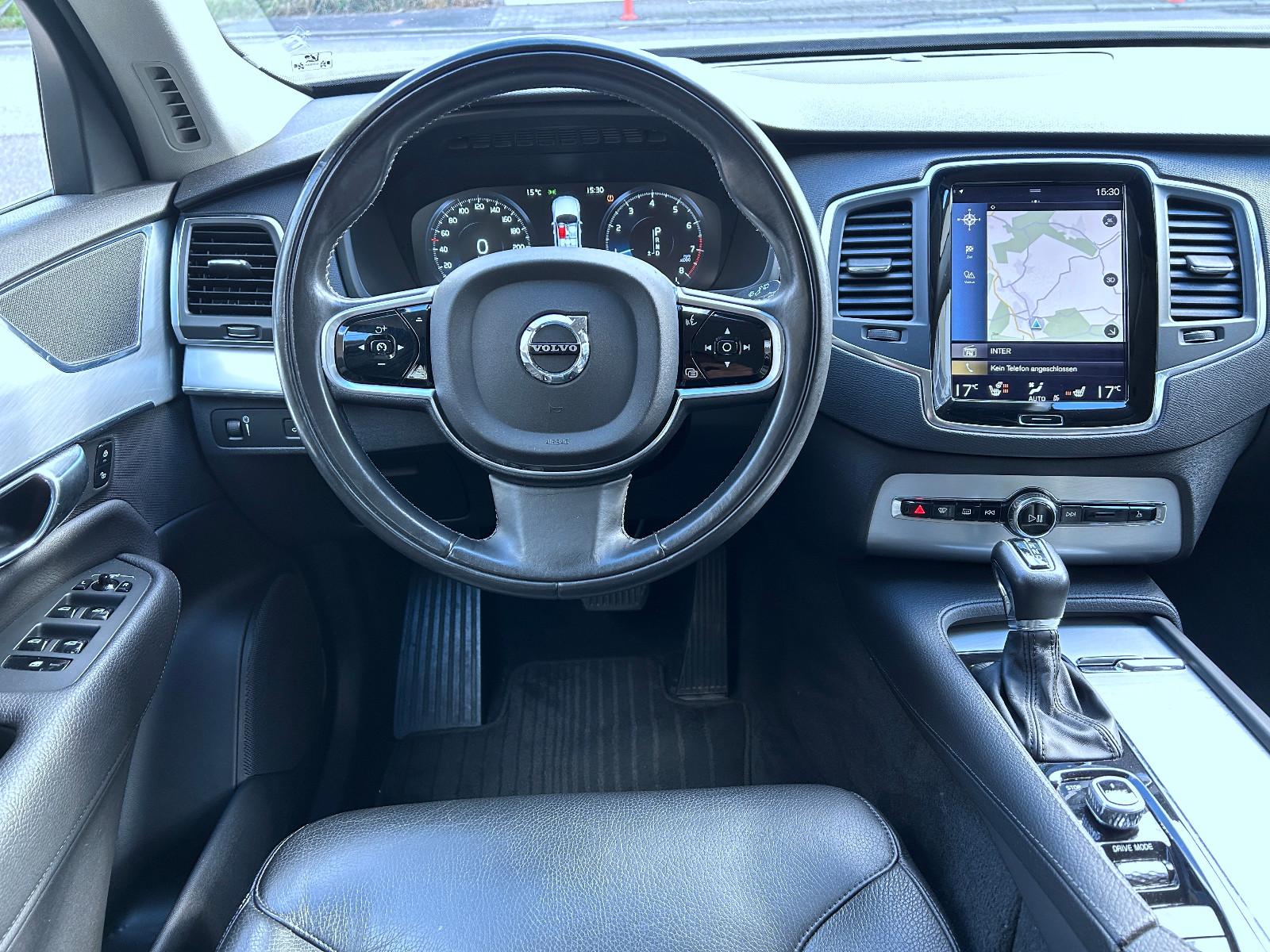 Volvo XC90 T6. 2,0 Ltr. Aut AWD Navi LED Leder Tüv NEU