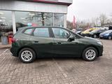 BMW 220 2 Active Tourer 220 i - BMW 2er Reihe: Tourer