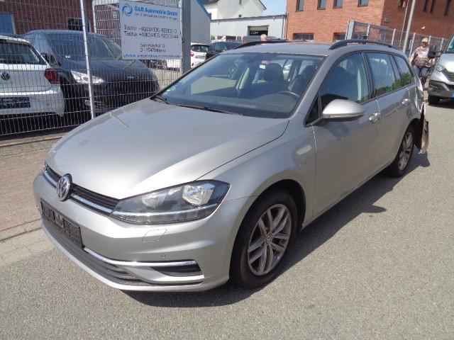 Volkswagen Golf 1.0 TSI OPF Comfortline Variant