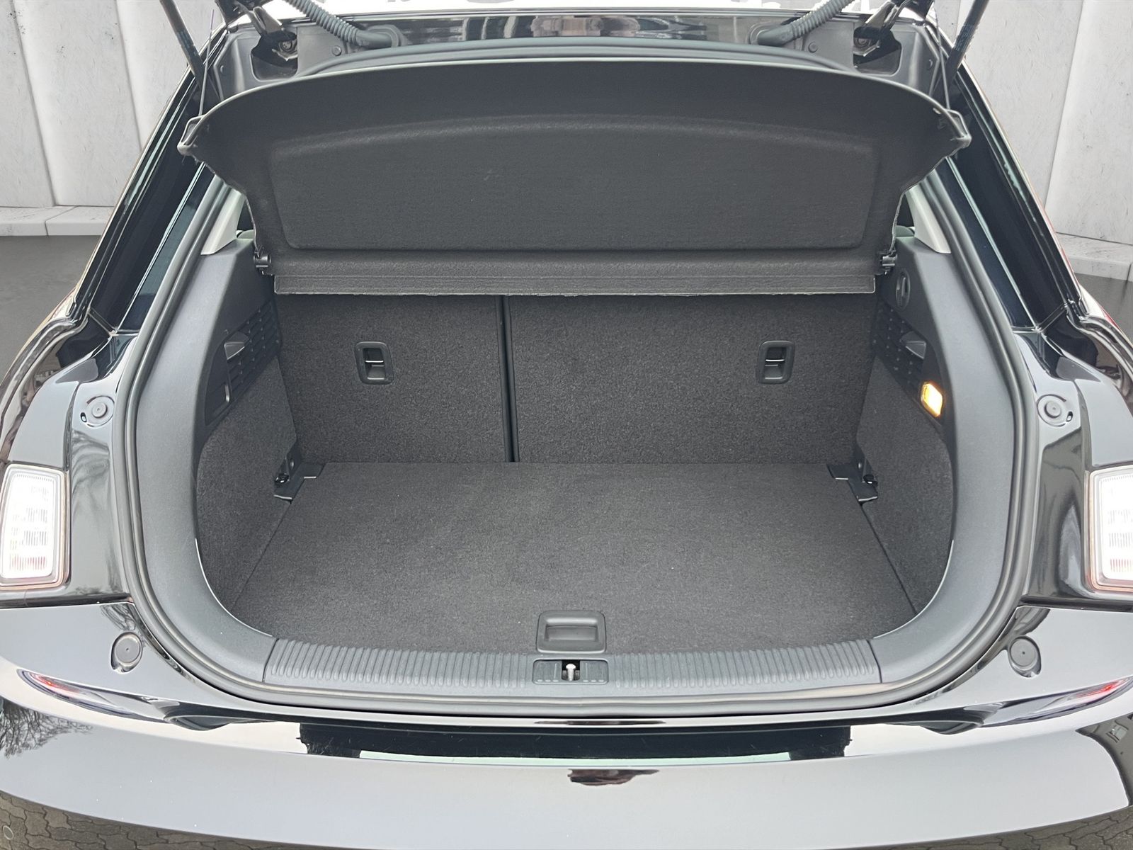 Fahrzeugabbildung Audi A1 1.0 TFSI Sport*Ultra*SHZ*PDC*KLIMA*